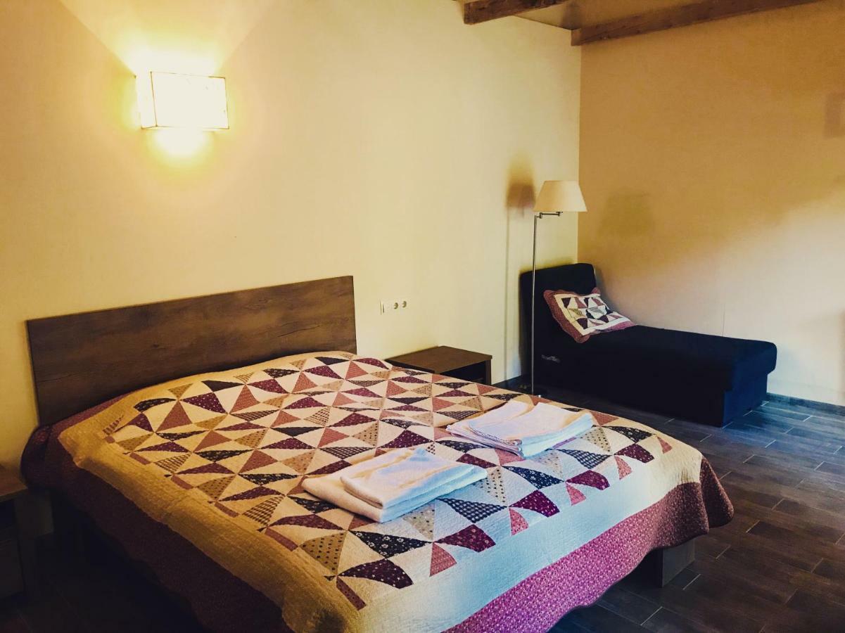 Sno House In Kazbeg Hotel Kültér fotó